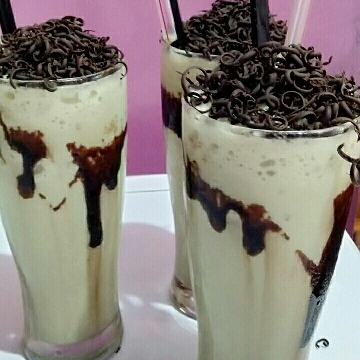 Ice Blend Vanila Oreo