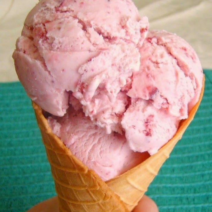 Ice Cream Strawbery