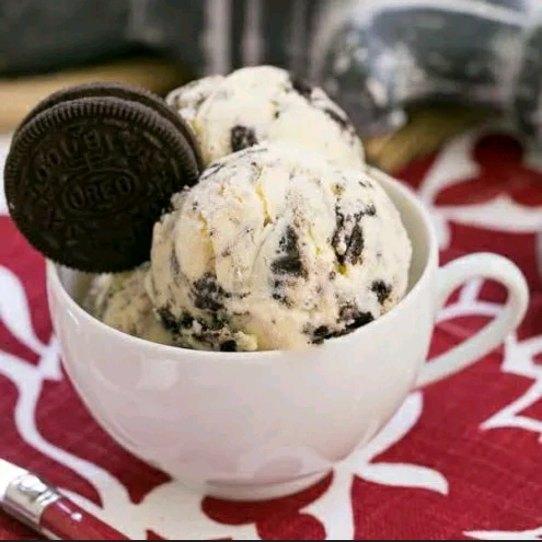 Ice Cream Vanilla Oreo