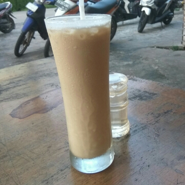 Ice coffee latte