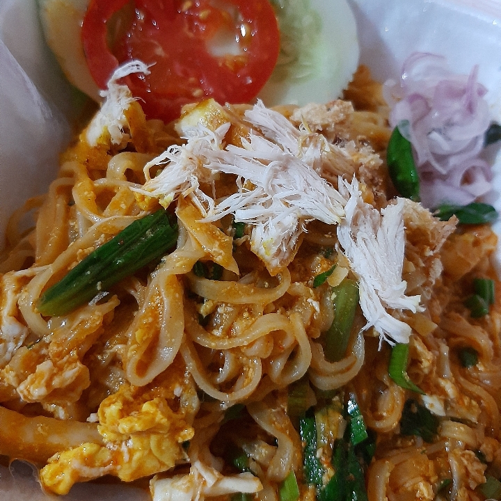 Ifumie Goreng Ayam Suir