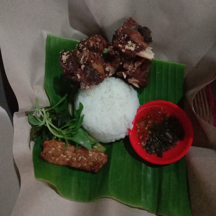 Iga Sapi Goreng