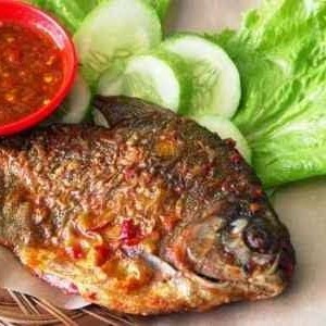 Ikan Bawal Goreng