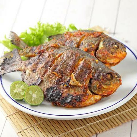 Ikan Bawal Goreng