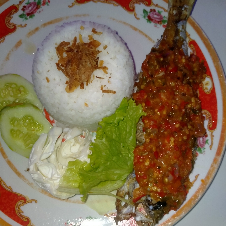 Ikan Goreng Pedas 