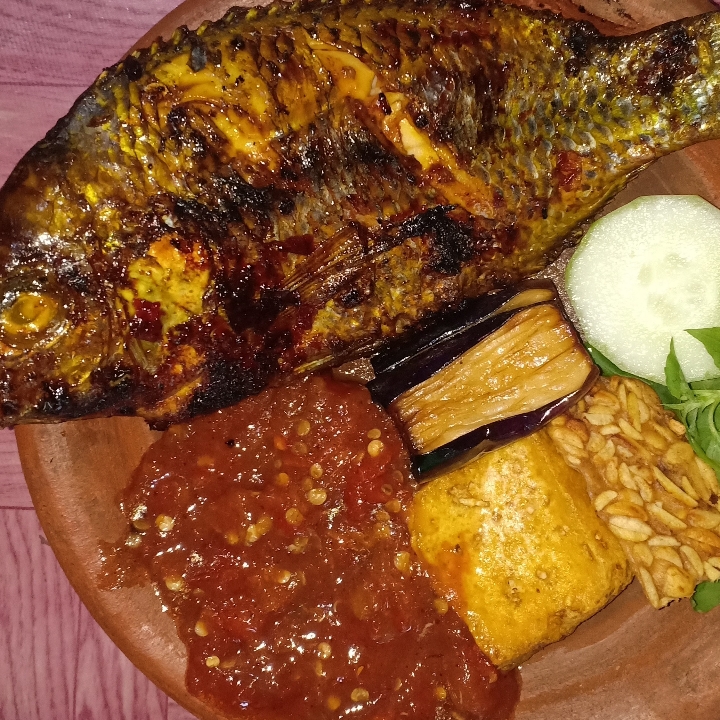 Ikan Nila Bakar Tanpa Nasi