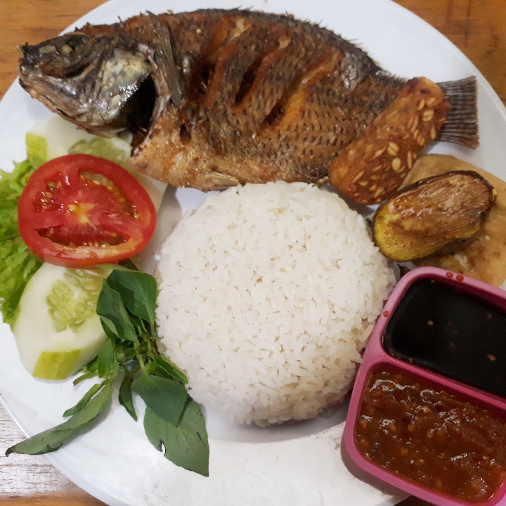 Ikan Nila Goreng