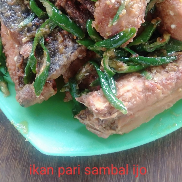 Ikan Pari Sambal Ijo