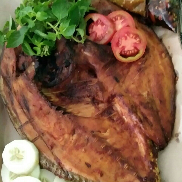 Ikan Putih Bakar Kecil 