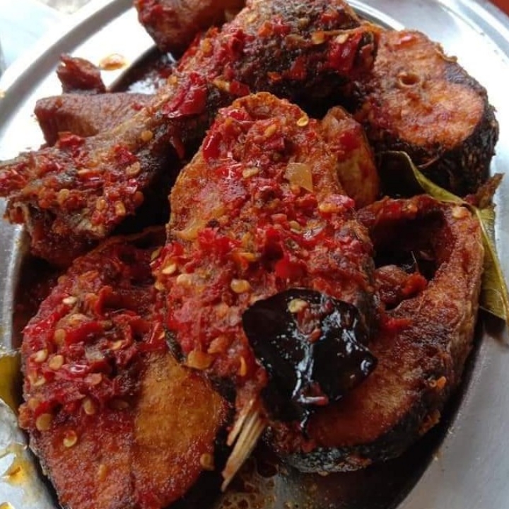 Ikan Tongkol Balado 