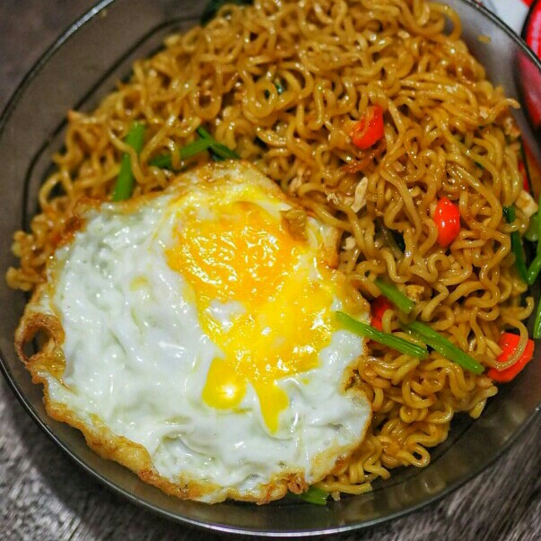 Indomie Goreng Jumbo Telur