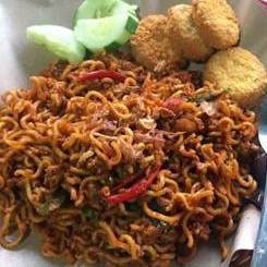 Indomie Goreng Toping Bakso-sosis-nugget 5