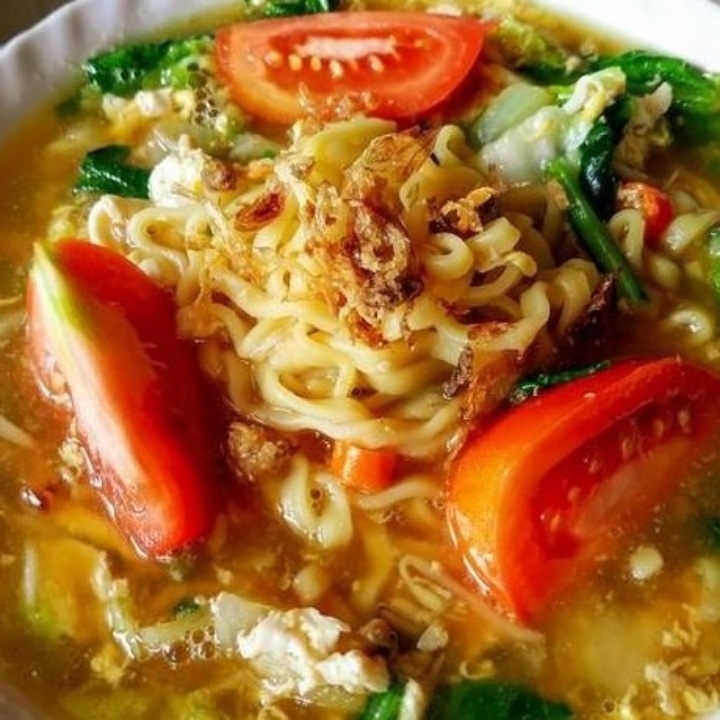 Indomie Kuah Telur Pedas