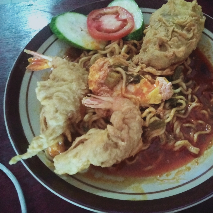 Indomie Pedas Spesial