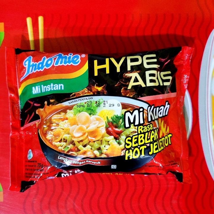 Indomie Seblak Hot Jeletot