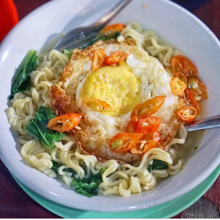 Indomie Soto Pake Telor