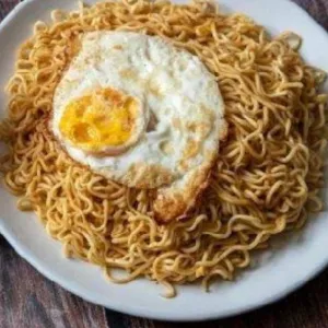 Indomie goreng original nasi es teh teh anget 