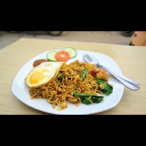 Indomie goreng spesial