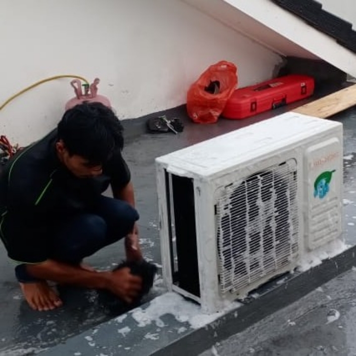 JASA SERVICE AC BERGARANSI 2