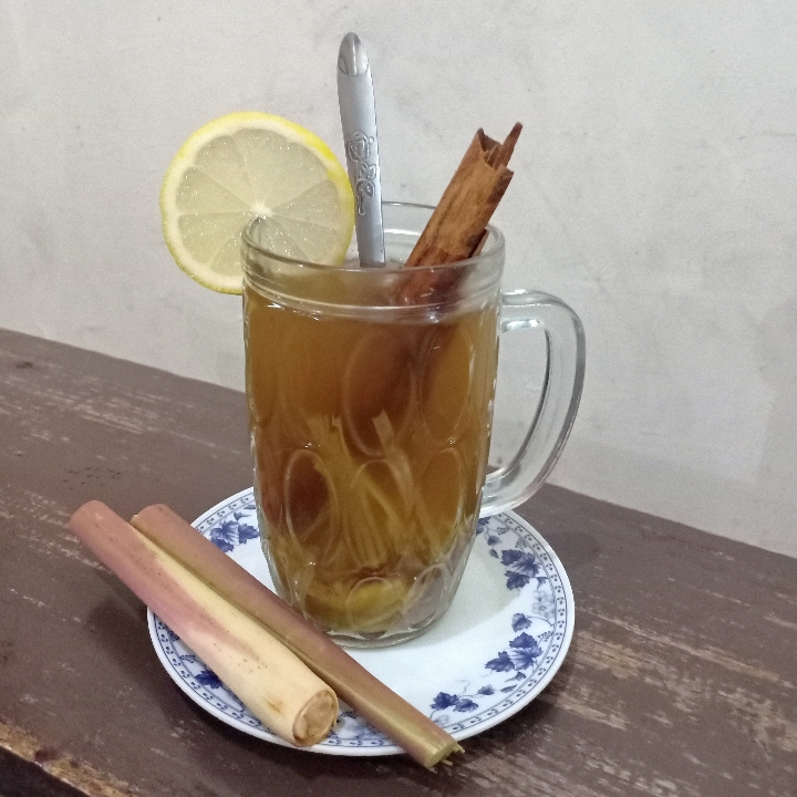 Wedhang Jahe Rempah Kayu Manis Lemon