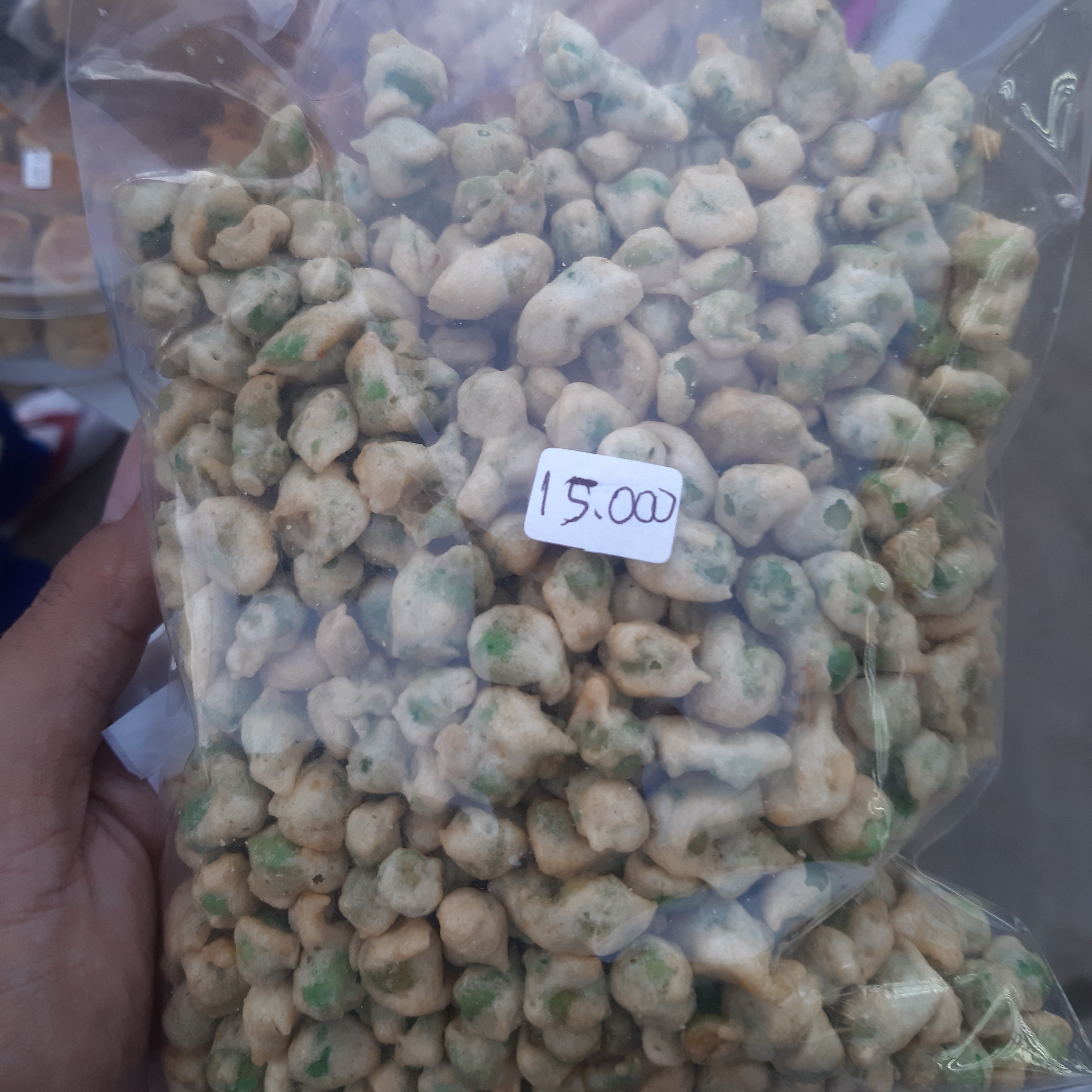 Jajanan Ringan Kacang Polong