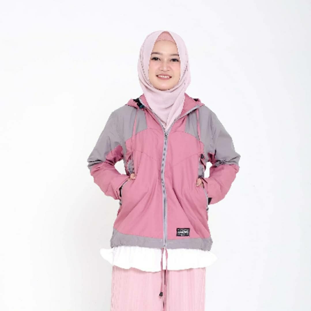 Jaket Outdoor Waterproof Atau Anti Angin