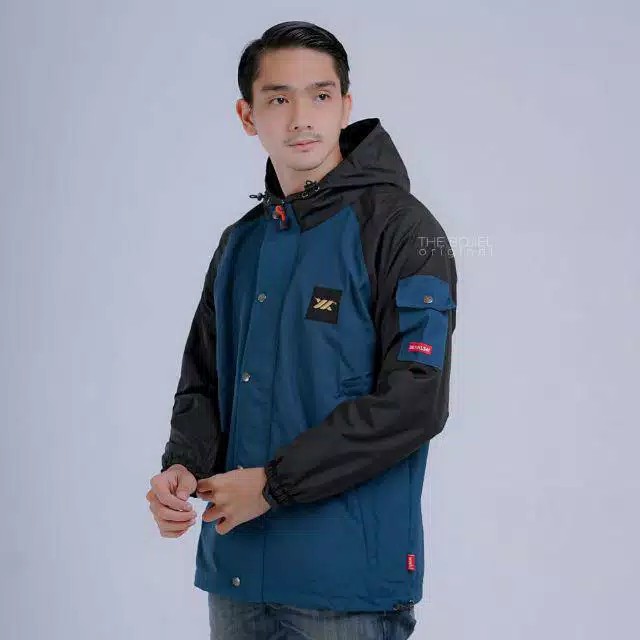 Jaket gunung the bojel 2