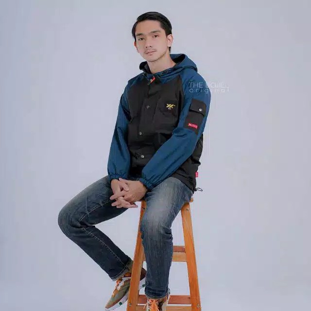 Jaket gunung the bojel 4