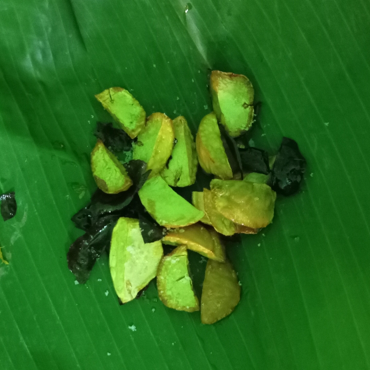 Jengkol Goreng