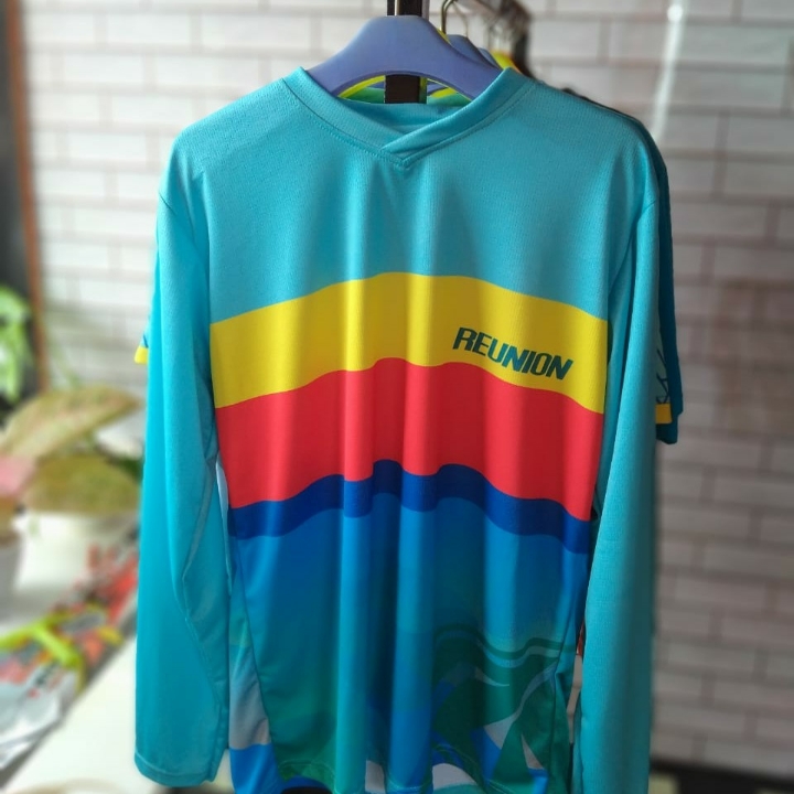 Jersey Pelangi Lengan Panjang