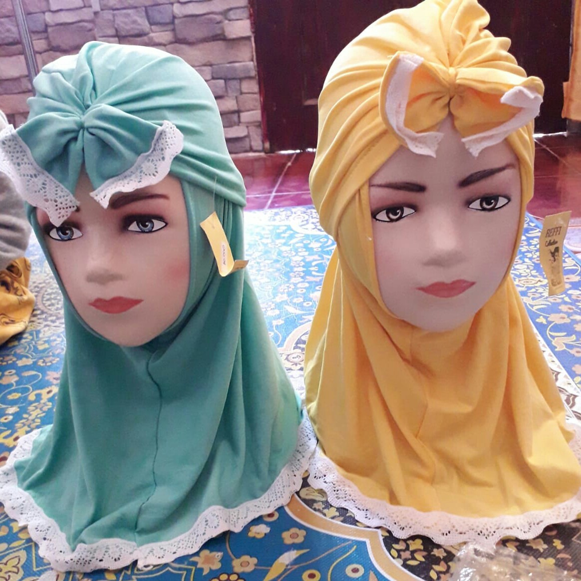 Jilbab Renda Anak