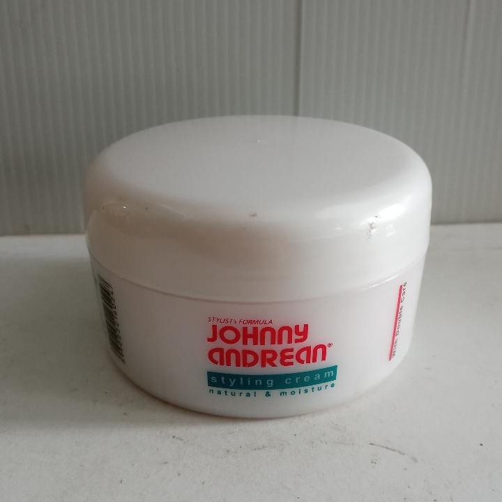 Johnny Andrean Styling Cream