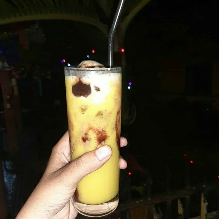 Jus Buah Kuini