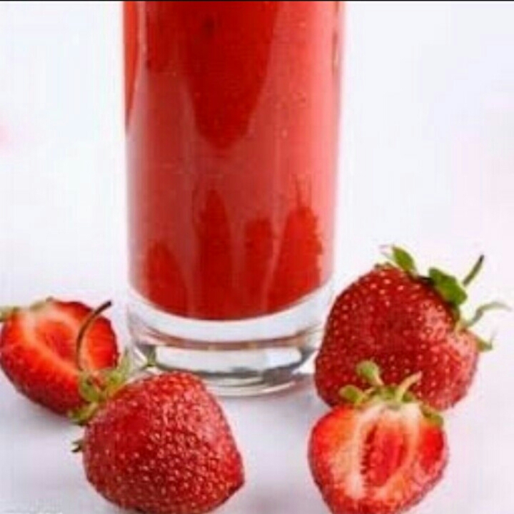 Jus Buah Strawberry