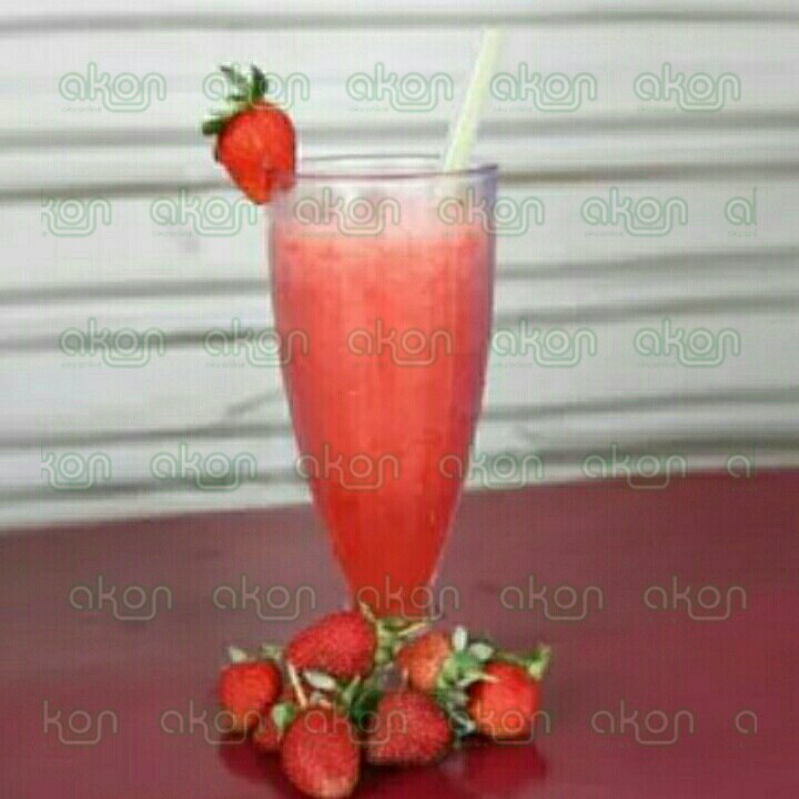 Jus Strawberry