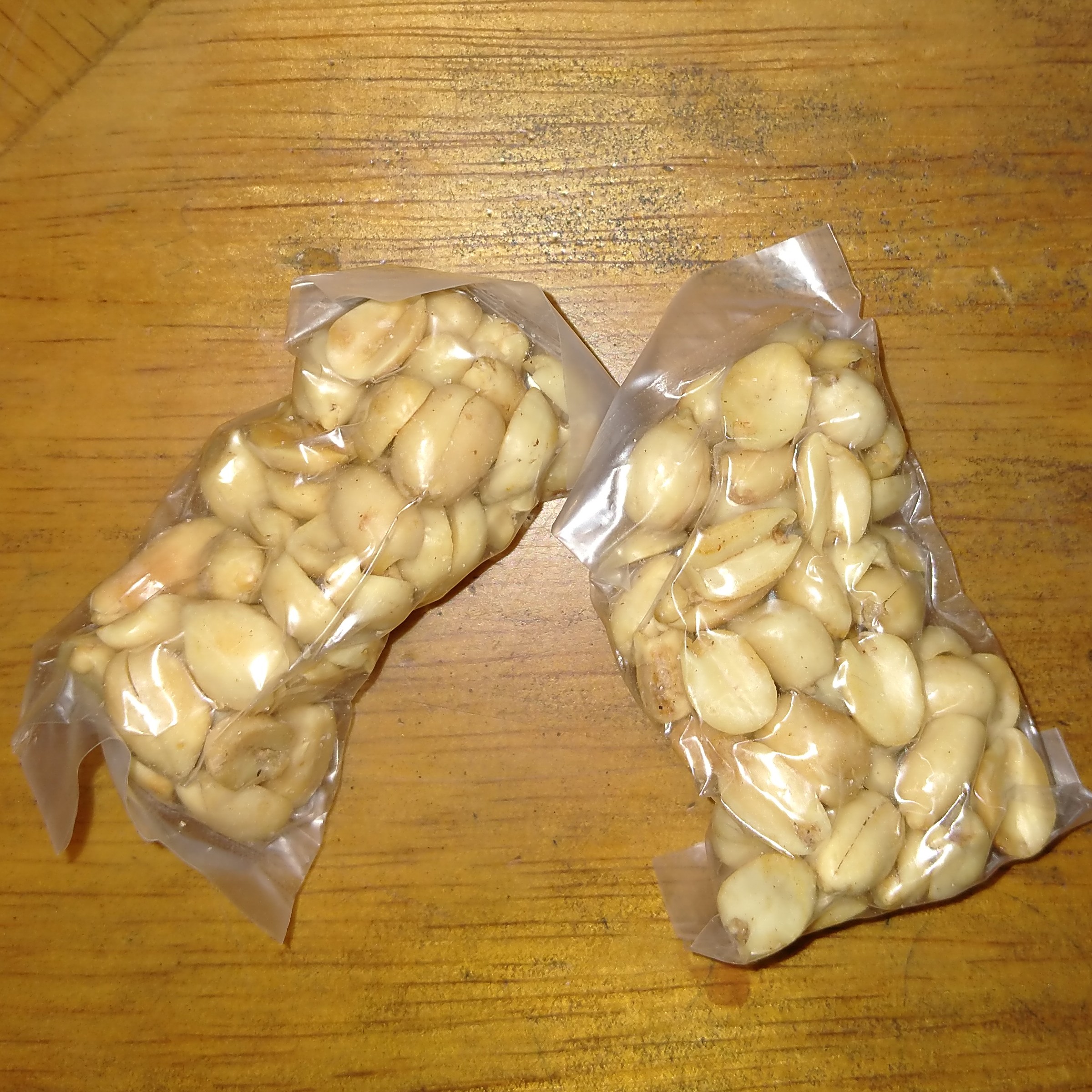 KACANG AGUNG