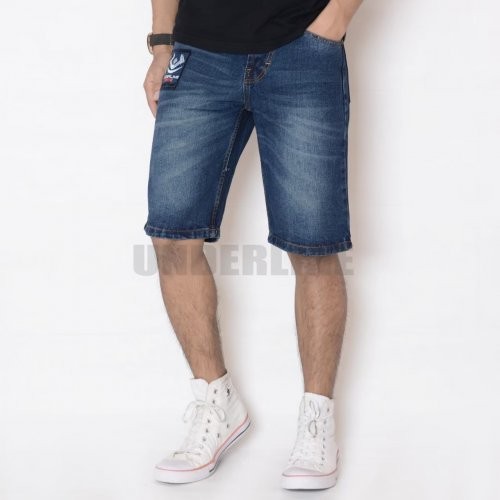 KNKR Celana Jeans Pendek Underline 08