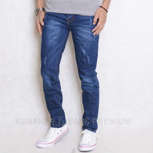 KNKR Celana Jeans Ripped Kunaker 04 2