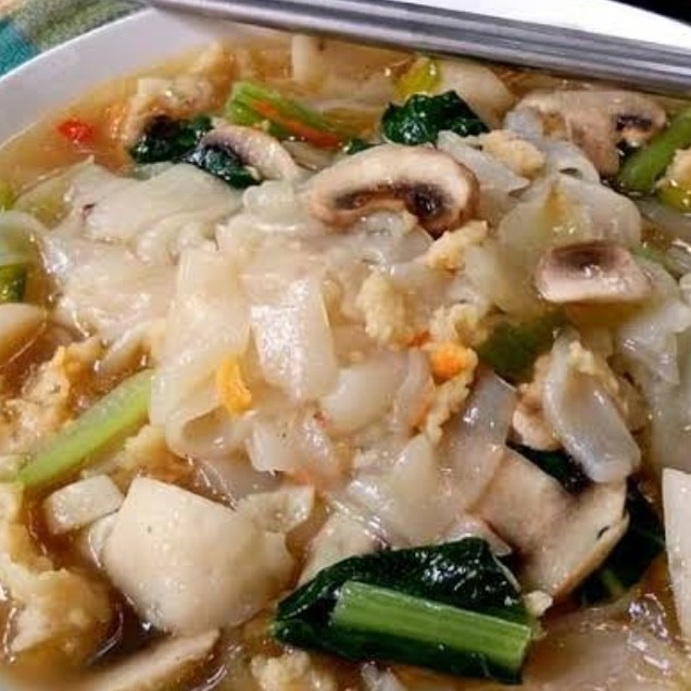 KWETIAW KUAH AYAM