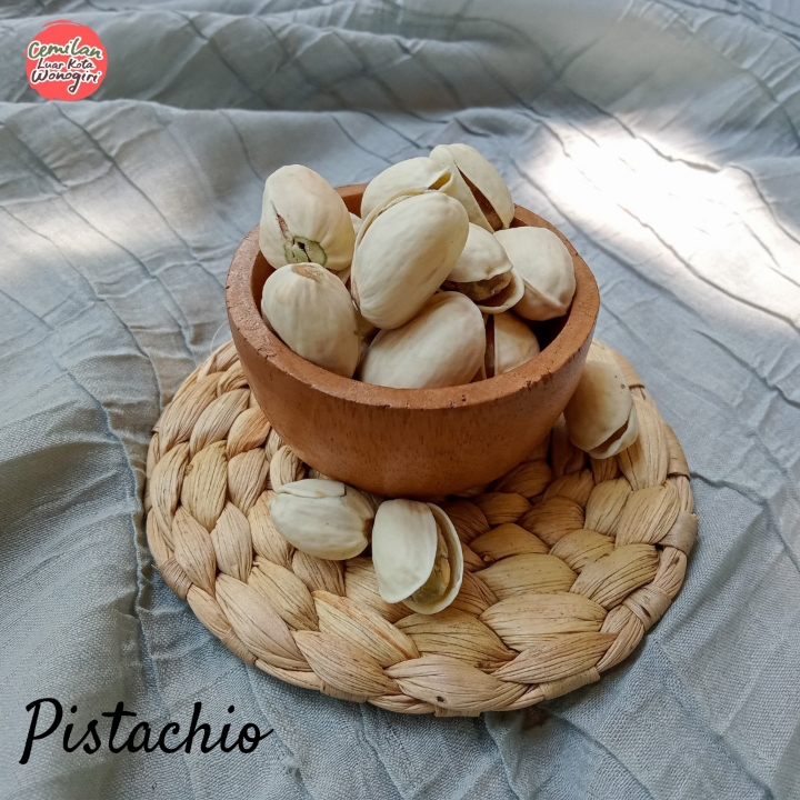 Kacang Pistachio Panggang