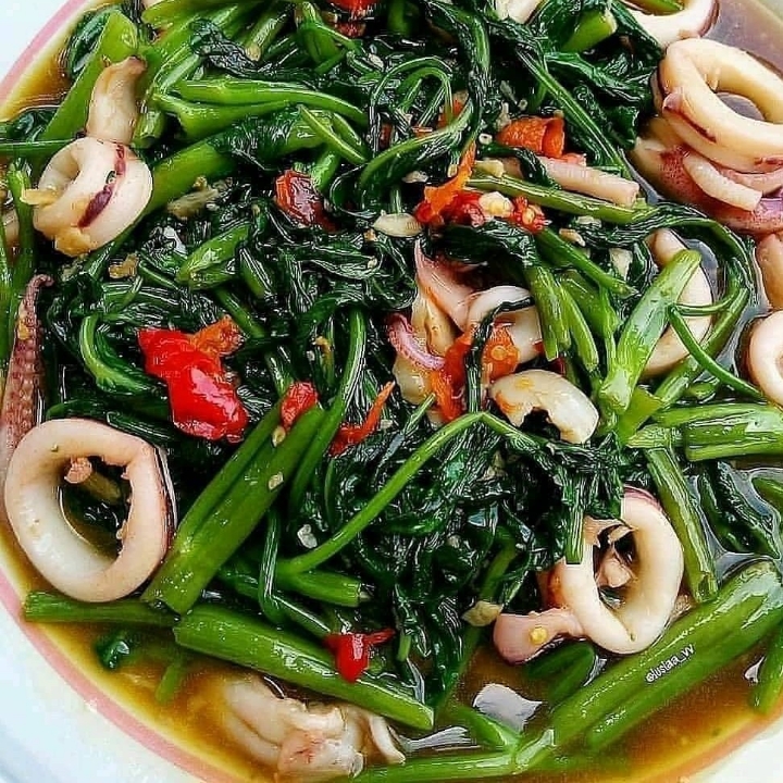 Kangkung Cumi