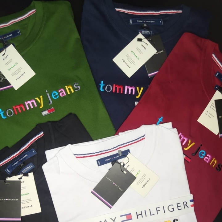 Kaos Tommy Hilfiger Embroid Original