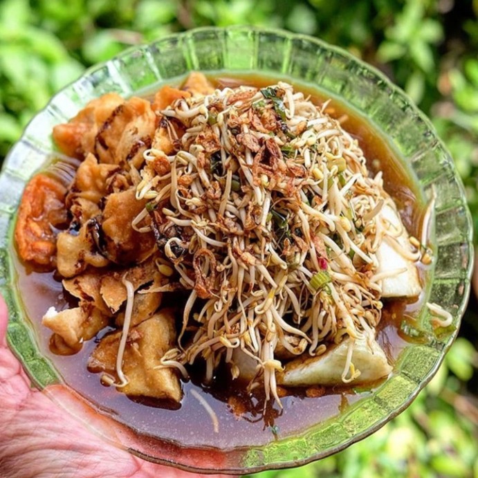 Karedok Lontong