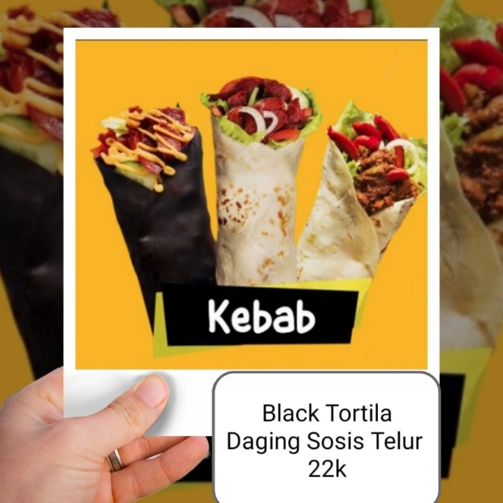 Kebab Black Sosis Daging Telur