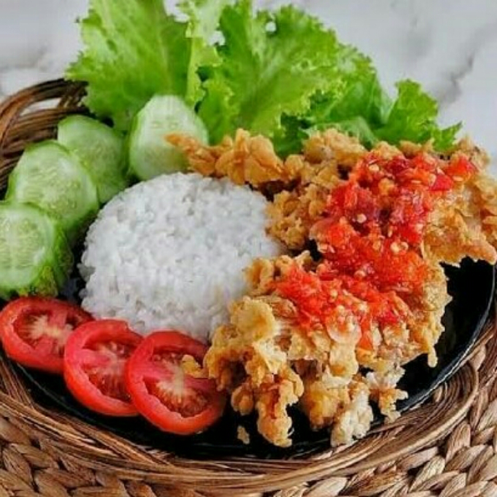 Ayam Lalapan Ayam Geprek Mie Goreng 2