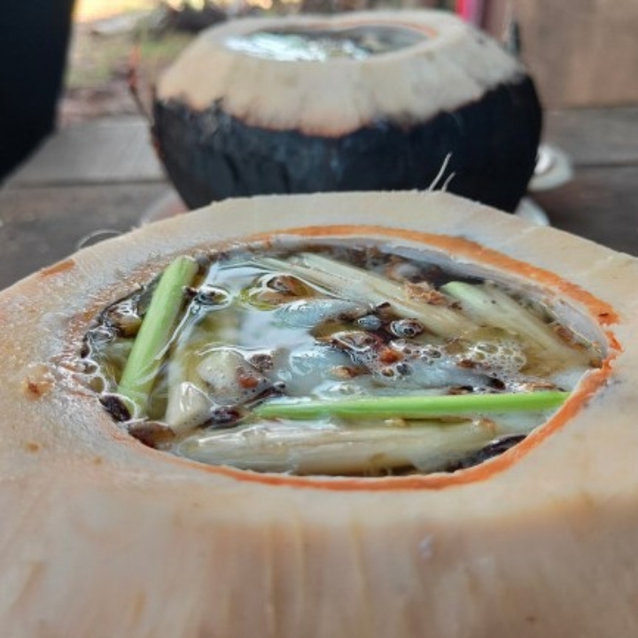 Kelapa Muda Bakar