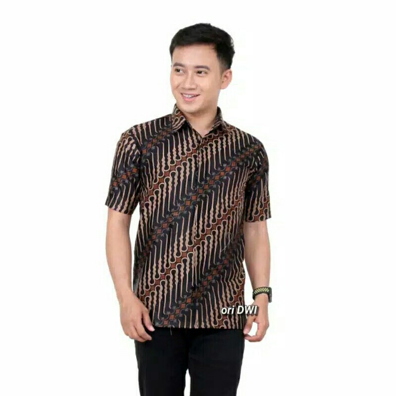 Kemeja Batik Lengan Pendek