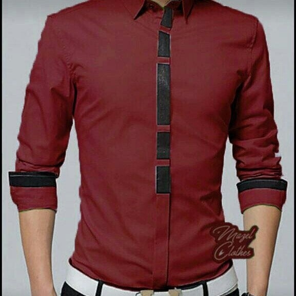 Kemeja Slimfit Merah