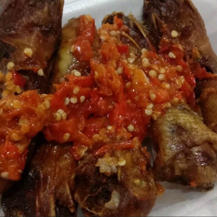 Kepala Ayam Goreng Sambel Geprek