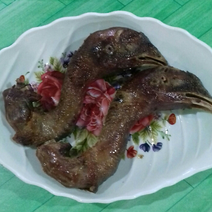 Kepala Ayam Kampung Goreng